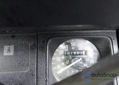 1988 Jeep Wrangler из США, поврежденный, VIN 2BCCZ8110JB532150